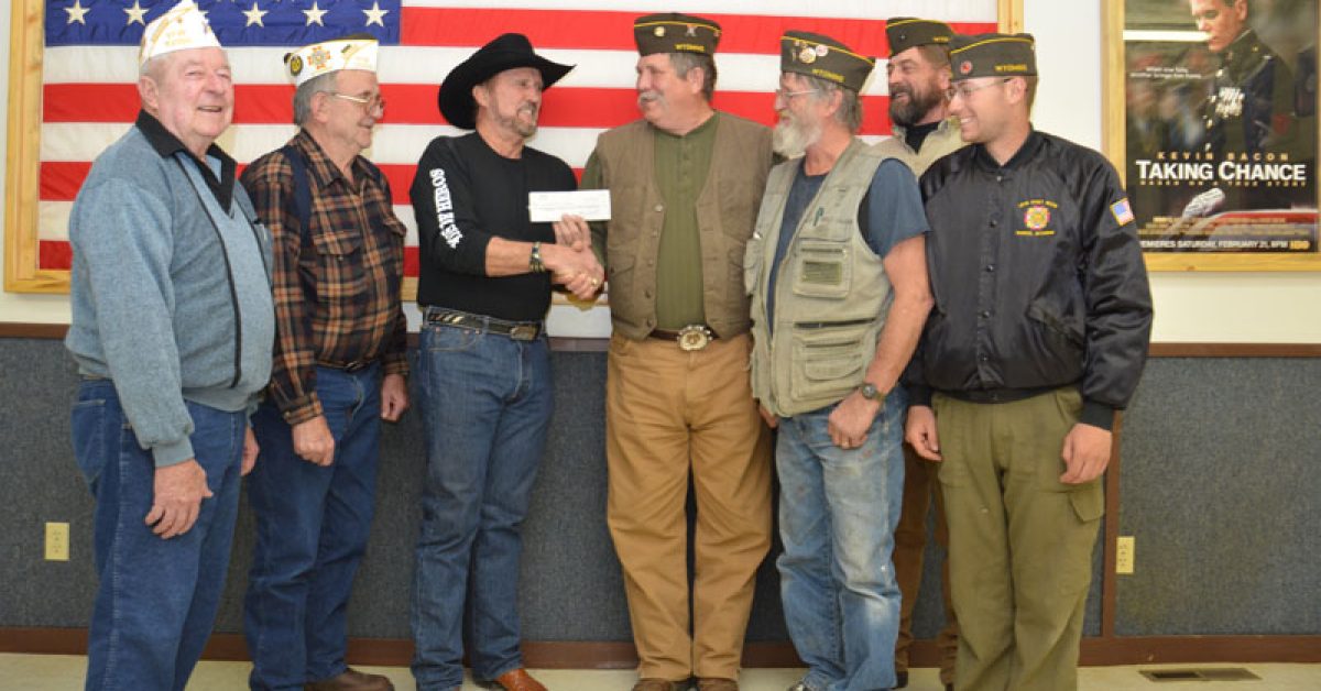 Presenting Check to Veterans